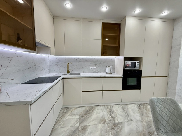 Купить трехкомнатную квартиру в Микрорайоне Лимончики, Ковров в Коврове. Вариант № 3654085, 3, площадь -  квм, цена 10500000 рублей