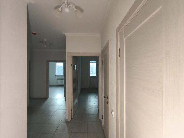 Купить трехкомнатную квартиру на вторичке в ВАО в Москве. Вариант № 2960526, 2, площадь -  квм, цена 19099440 рублей