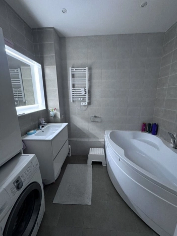 Купить трехкомнатную квартиру в Нижегородской области. Вариант № 2828935, 10, площадь -  квм, цена 17000000 рублей