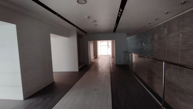 Снять коммерческую недвижимость в Омске. Вариант № 9932811, 18, площадь -  квм, цена 399600 рублей