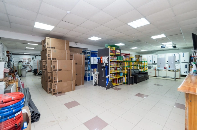 Купить коммерческую недвижимость в Тобольске. Вариант № 1556, 20, площадь -  квм, цена 39000000 рублей