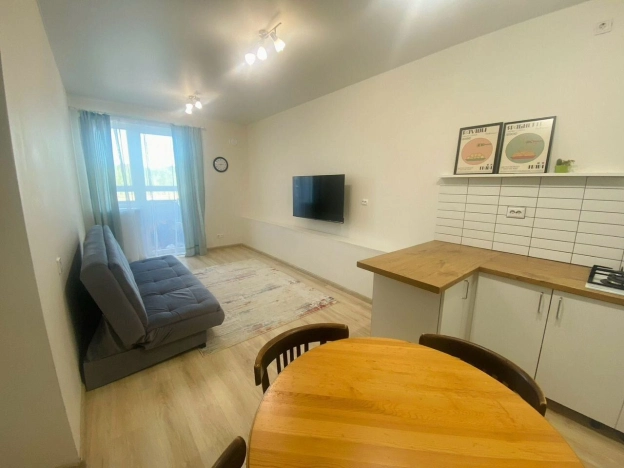 Купить двухкомнатную квартиру на улице Артиллерийская в Калининграде. Вариант № 52554, 6, площадь -  квм, цена 9500000 рублей