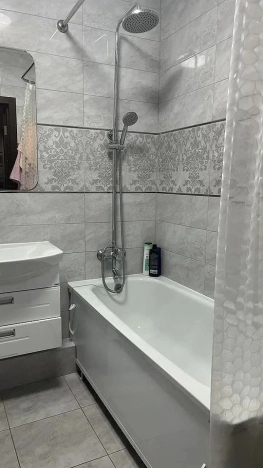 Купить двухкомнатную квартиру в Ростовской области. Вариант № 9651889, 7, площадь -  квм, цена 7050000 рублей