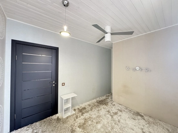 Купить четырехкомнатную квартиру на вторичке в Московской области. Вариант № 820646, 9, площадь - квм, цена 64690000 рублей