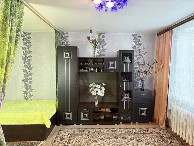 Купить квартиру в районе Фрунзенский в Владимире. Вариант № 10064797, 5, площадь -  квм, цена 2800000 рублей