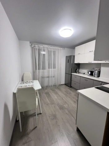 Купить однокомнатную квартиру в Сыктывкаре. Вариант № 7869886, 2, площадь -  квм, цена 3660000 рублей