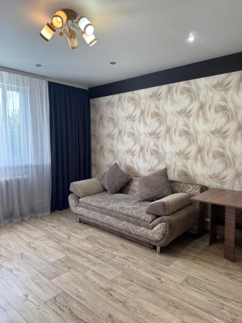 Купить дом на улице Садовая в Алтайском крае. Вариант № 53986, 9, площадь -  квм, цена 6970000 рублей