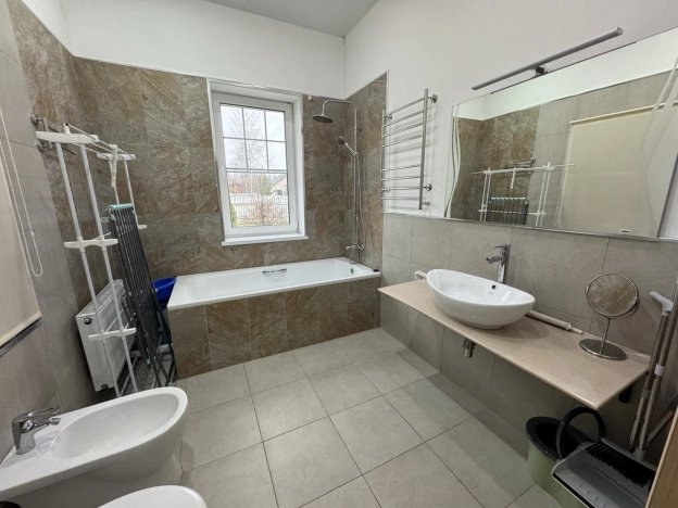 Купить дом в Москве. Вариант № 9752928, 12, площадь - квм, цена 15500000 рублей