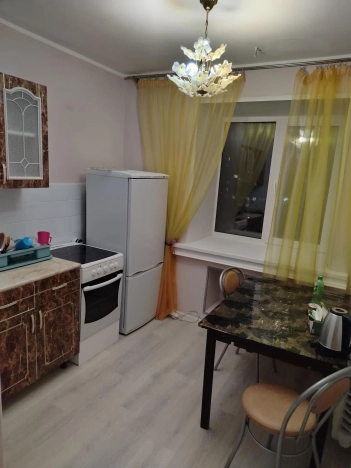 Снять квартиру в Тобольске. Вариант № 9675265, 0, площадь -  квм, цена 30000 рублей