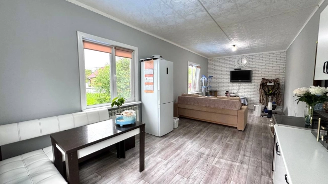 Купить дом в Южно-Сахалинске. Вариант № 57389, 4, площадь -  квм, цена 7000000 рублей