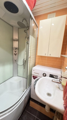 Купить двухкомнатную квартиру на улице Новая в Московской области. Вариант № 10621510, 0, площадь -  квм, цена 5500000 рублей