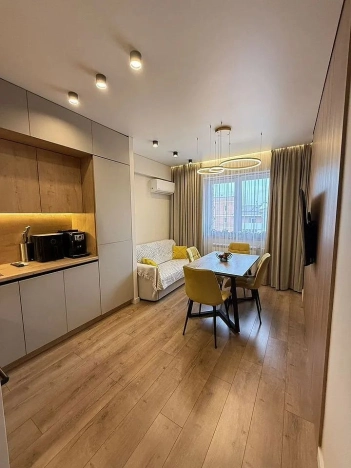 Купить трехкомнатную квартиру в районе Октябрьский в Улан-Удэ. Вариант № 8913279, 6, площадь - квм, цена 12300000 рублей