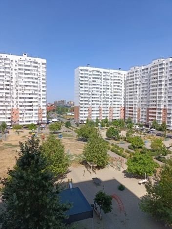 Купить Студию в Краснодаре. Вариант № 3036803, 13, площадь -  квм, цена 4400000 рублей