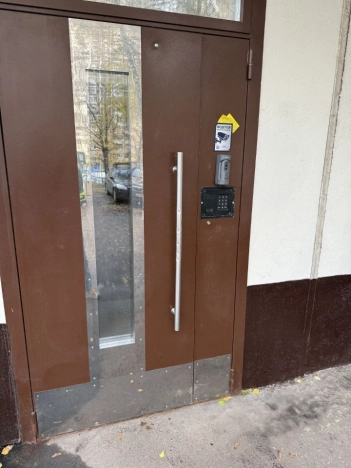 Купить квартиру в Москве. Вариант № 8944834, 20, площадь - квм, цена 10000000 рублей