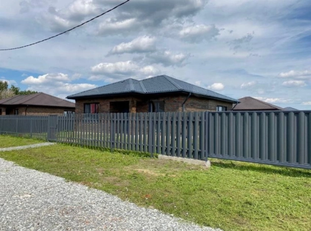 Купить дом в Микрорайоне Порт-Артур в Омске. Вариант № 2103571, 1, площадь -  квм, цена 7800000 рублей