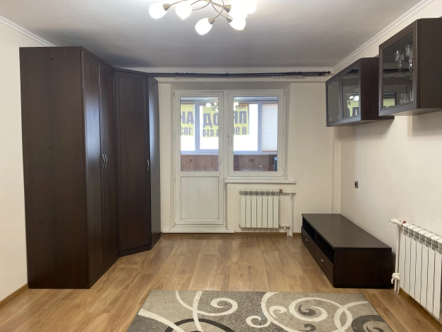 Купить трехкомнатную квартиру в районе Октябрьский в Улан-Удэ. Вариант № 8123, 5, площадь -  квм, цена 10200000 рублей