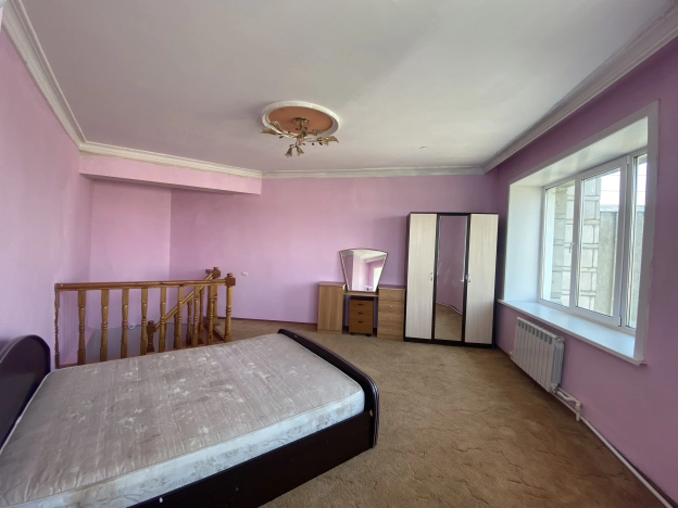 Купить многокомнатную квартиру в Бийске. Вариант № 52580, 15, площадь -  квм, цена 6500000 рублей