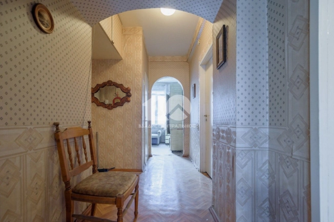 Купить квартиру в Новосибирске. Вариант № 10935504, 1, площадь - квм, цена 7900000 рублей