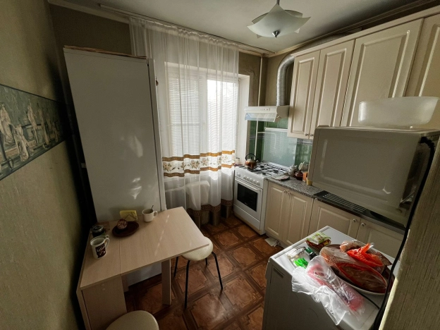 Купить квартиру на улице Коммунаров в Краснодаре. Вариант № 9459094, 8, площадь -  квм, цена 6700000 рублей