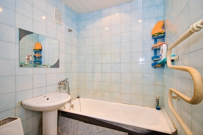 Купить квартиру в районе Октябрьский в Владимире. Вариант № 9819787, 11, площадь -  квм, цена 3800000 рублей