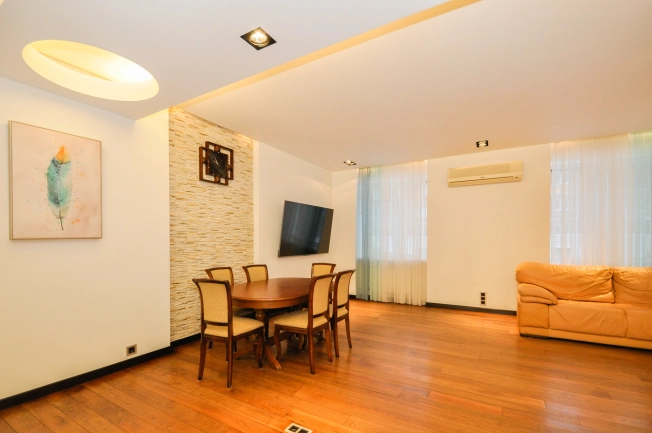 Купить трехкомнатную квартиру на вторичке на улице Костычева в Новосибирске. Вариант № 22154, 1, площадь -  квм, цена 14500000 рублей