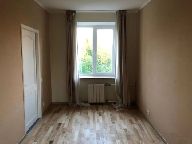 Купить квартиру в Москве. Вариант № 9228888, 8, площадь -  квм, цена 31000000 рублей