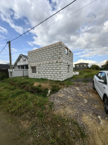 Купить дом в Санкт-Петербурге. Вариант № 14044, 0, площадь -  квм, цена 3300000 рублей