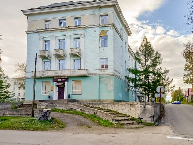 Купить помещения под гостиницу в Сегеже. Вариант № 5870798, 7, площадь -  квм, цена 65000000 рублей