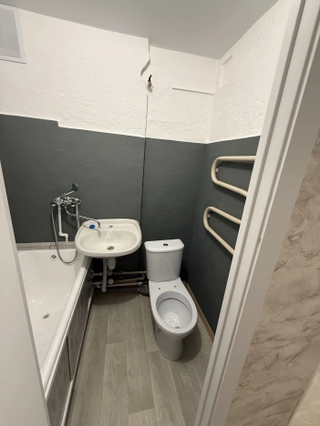 Купить квартиру в Владимире. Вариант № 10247624, 6, площадь -  квм, цена 3100000 рублей