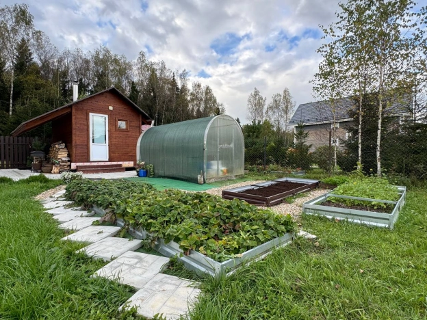 Купить дом в Москве. Вариант № 6711349, 38, площадь -  квм, цена 11500000 рублей