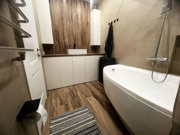 Купить квартиру на улице Расула Гамзатова в Волгограде. Вариант № 755905, 8, площадь -  квм, цена 12600000 рублей