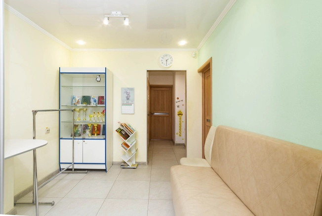 Купить коммерческую недвижимость свободного назначения в Тобольске. Вариант № 52703, 13, площадь -  квм, цена 6500000 рублей