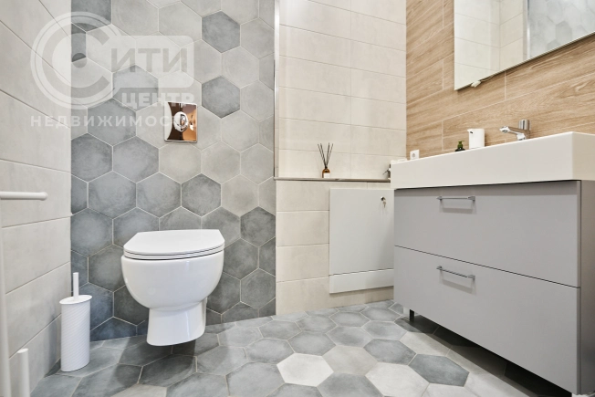 Купить трехкомнатную квартиру в Воронеже. Вариант № 1392545, 25, площадь -  квм, цена 15899000 рублей