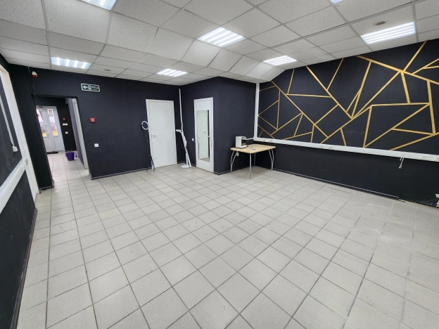 Купить коммерческую недвижимость свободного назначения в Сыктывкаре. Вариант № 8849348, 0, площадь -  квм, цена 4250000 рублей