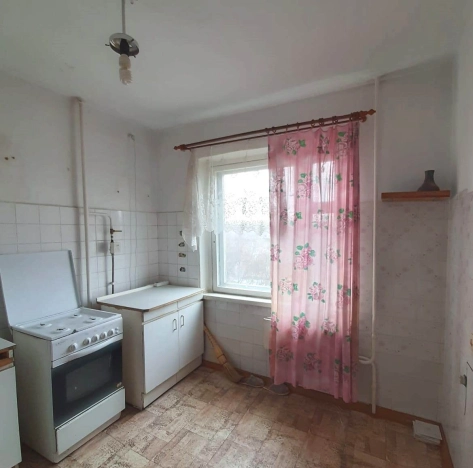 Купить двухкомнатную квартиру на улице Николая Худенко в Омске. Вариант № 32170, 6, площадь -  квм, цена 4590000 рублей