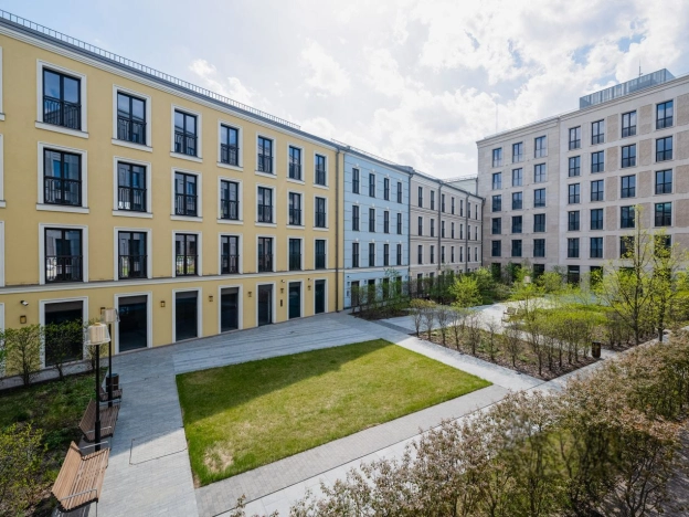 Купить квартиру в Москве. Вариант № 9330076, 13, площадь -  квм, цена 180000000 рублей