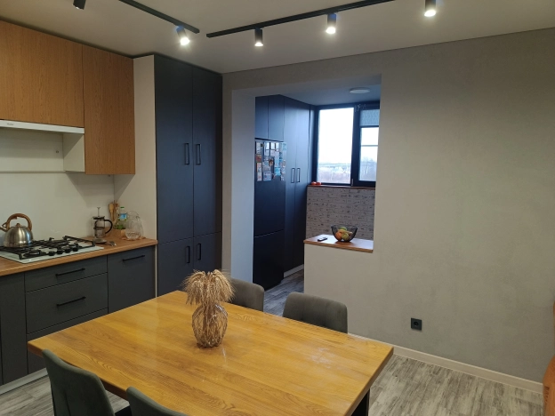 Купить квартиру на улице Всесвятская в Владимире. Вариант № 9781203, 1, площадь -  квм, цена 8500000 рублей