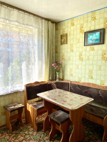 Купить двухкомнатную квартиру в Приморском крае. Вариант № 4793758, 3, площадь -  квм, цена 5400000 рублей