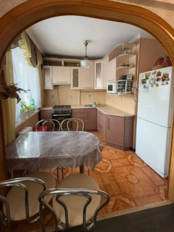 Купить трехкомнатную квартиру на улице Ильи Мухачева в Бийске. Вариант № 31515, 11, площадь -  квм, цена 6550000 рублей