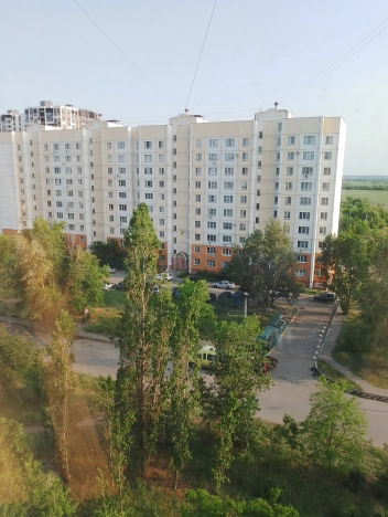 Купить трехкомнатную квартиру на улице Теплоэнергетиков в Воронеже. Вариант № 48021, 8, площадь -  квм, цена 4900000 рублей