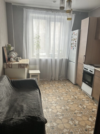 Купить однокомнатную квартиру в Новосибирской области. Вариант № 9390540, 4, площадь -  квм, цена 4300000 рублей