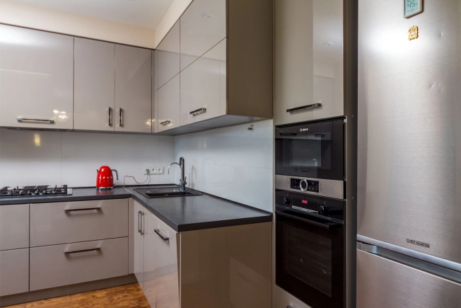 Снять квартиру в Калининграде. Вариант № 10436494, 9, площадь -  квм, цена 80000 рублей