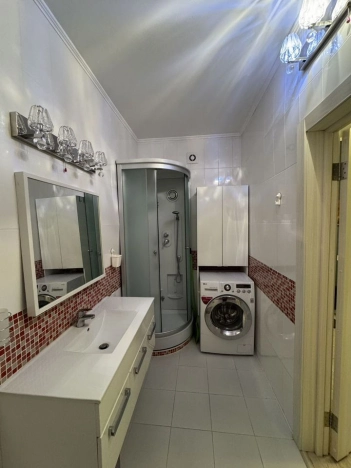 Снять квартиру у метро Площадь Маркса в Новосибирске. Вариант № 9694425, 7, площадь -  квм, цена 40000 рублей