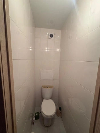 Купить двухкомнатную квартиру в Новосибирской области. Вариант № 10195701, 3, площадь -  квм, цена 4550000 рублей