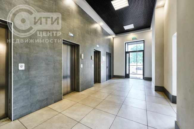 Купить трехкомнатную квартиру в Воронеже. Вариант № 1328592, 6, площадь -  квм, цена 8999000 рублей