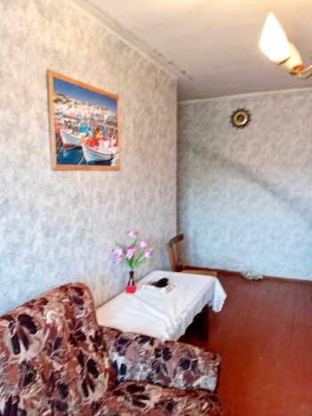 Купить трехкомнатную квартиру в Ленинградской области. Вариант № 8988407, 2, площадь -  квм, цена 2600000 рублей