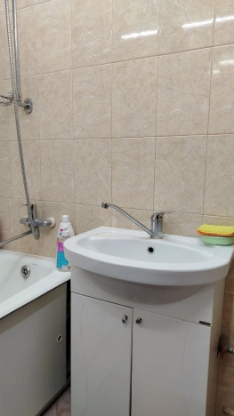 Снять квартиру в Тобольске. Вариант № 9276466, 25, площадь -  квм, цена 40000 рублей