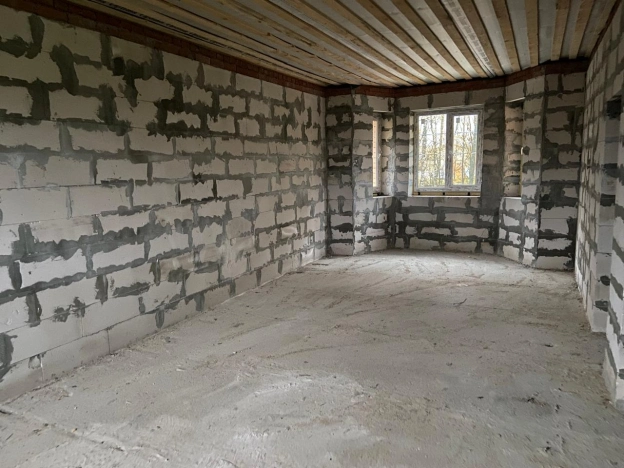 Купить дом в Калуге. Вариант № 8126394, 7, площадь -  квм, цена 9450000 рублей