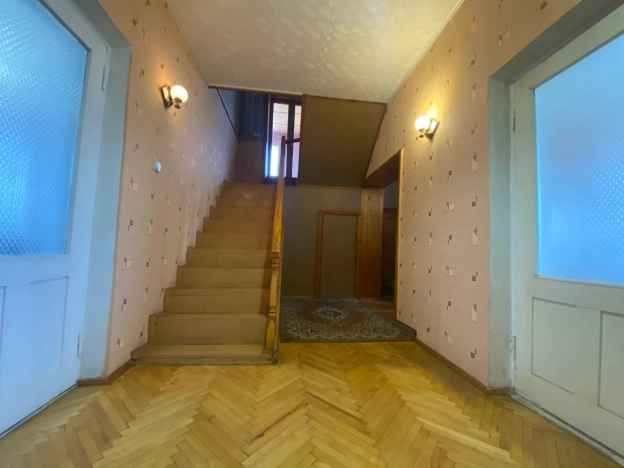 Купить дом на улице Заозёрный переулок в Смоленской области. Вариант № 1537, 11, площадь -  квм, цена 8200000 рублей