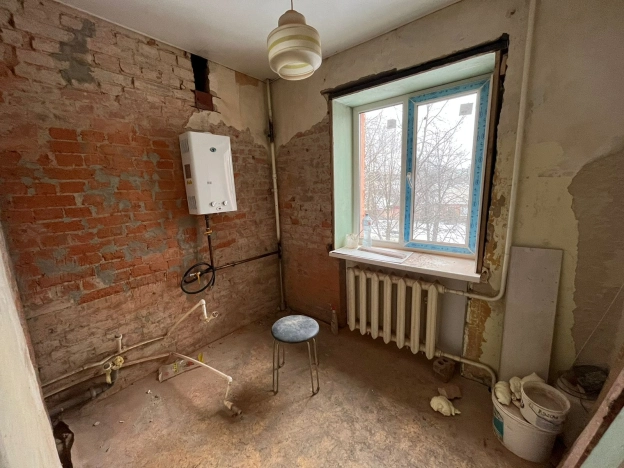 Купить квартиру в Таганроге. Вариант № 4826, 4, площадь -  квм, цена 4000000 рублей